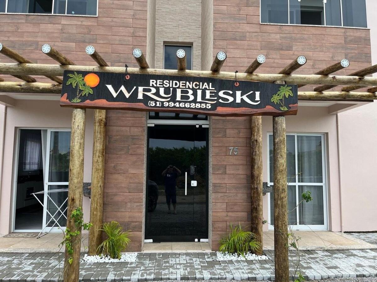 Residencial Wrubleski Sc Пинейра Экстерьер фото